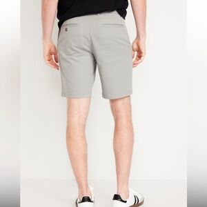 NEW WITH TAG Slim Built-In Flex Rotation Chino Shorts -- 8-inch inseam